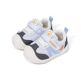 Blue EBMINI AERO baby sneakers, front three-quarter pair view