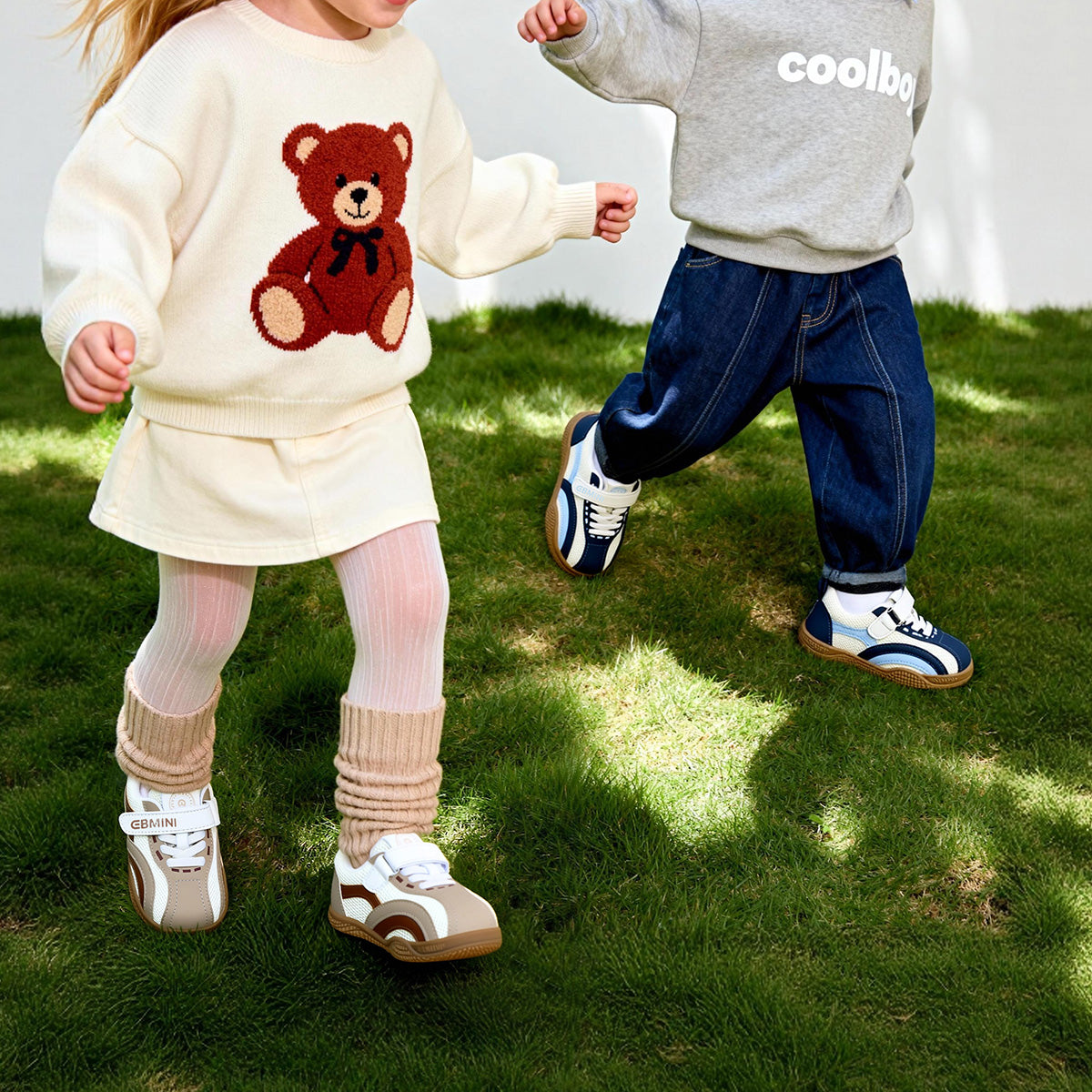 Navy EBMINI ARC sneaker showing textile and synthetic upper