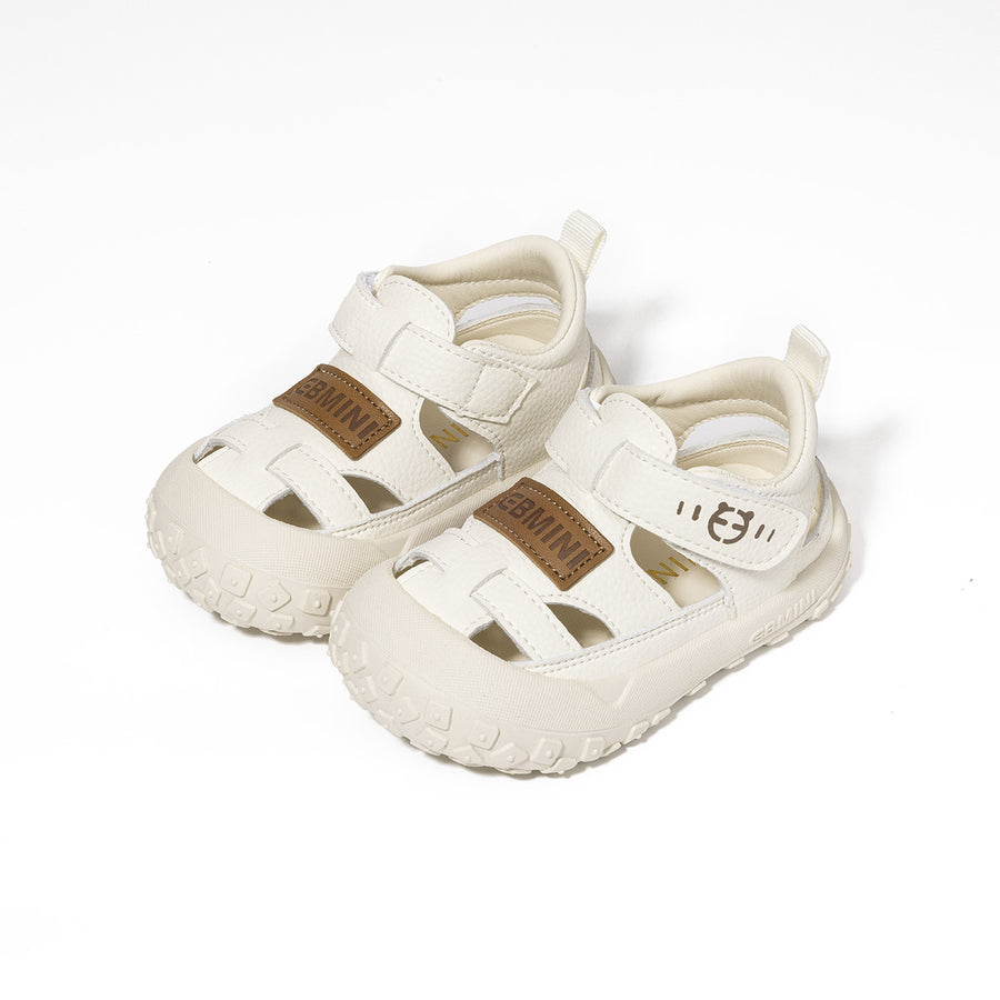 EBMINI BAMI barefoot toddler sandals with a playful animal design