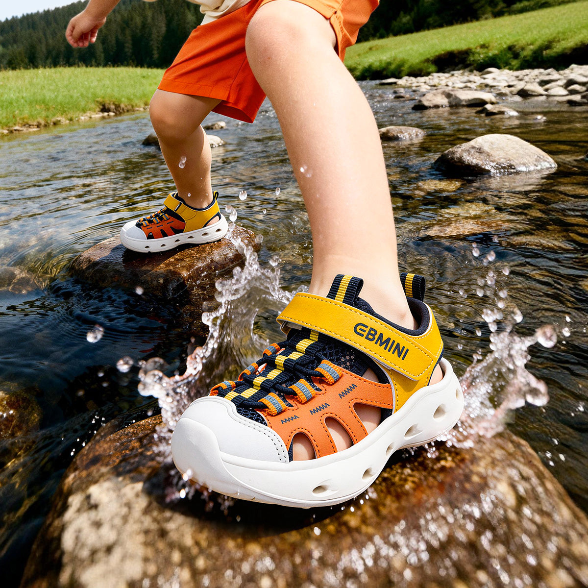 EBMINI BOLT breathable mesh sandals for beach and hiking adventures