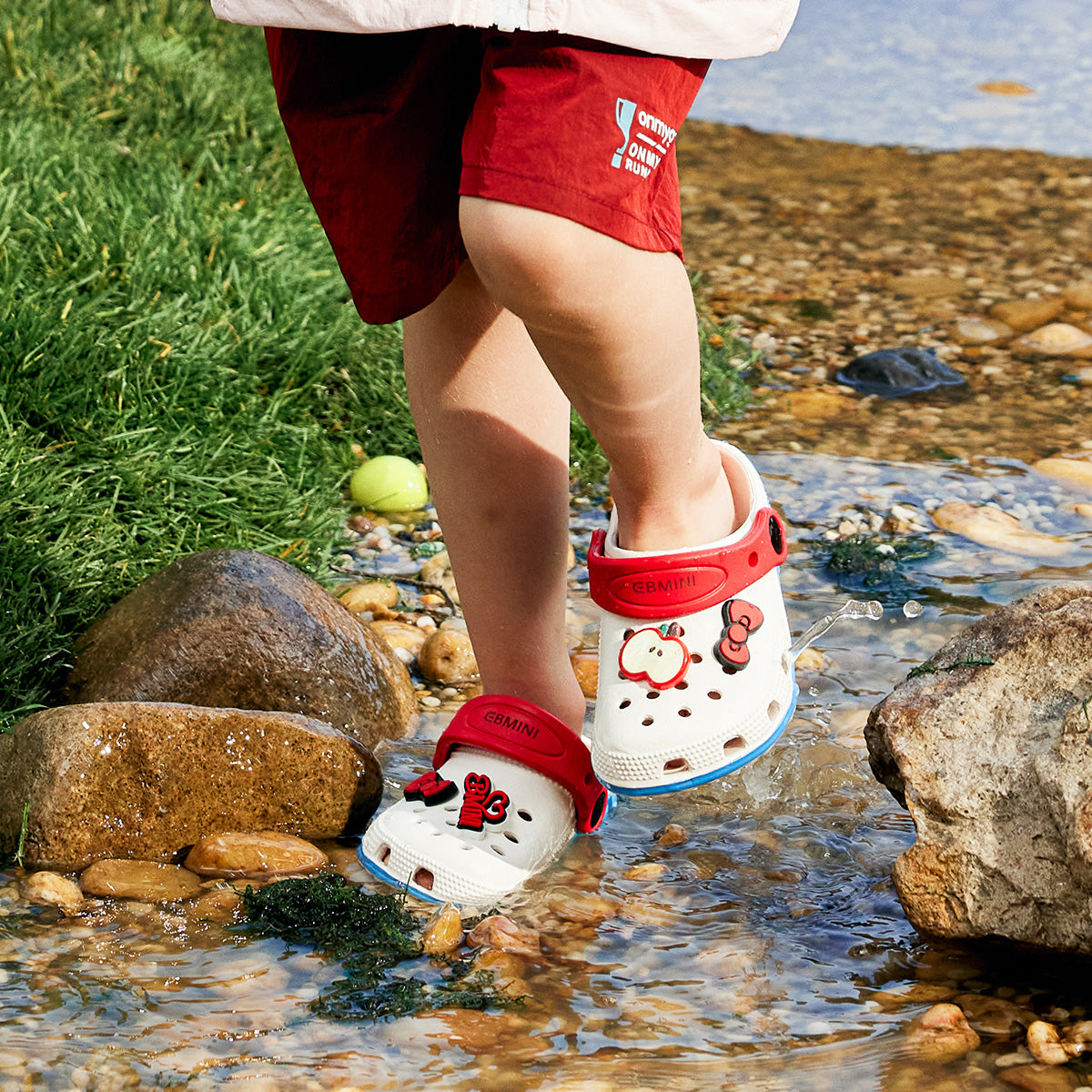 EBMINI CLOG easy-on toddler clogs for everyday outdoor wear