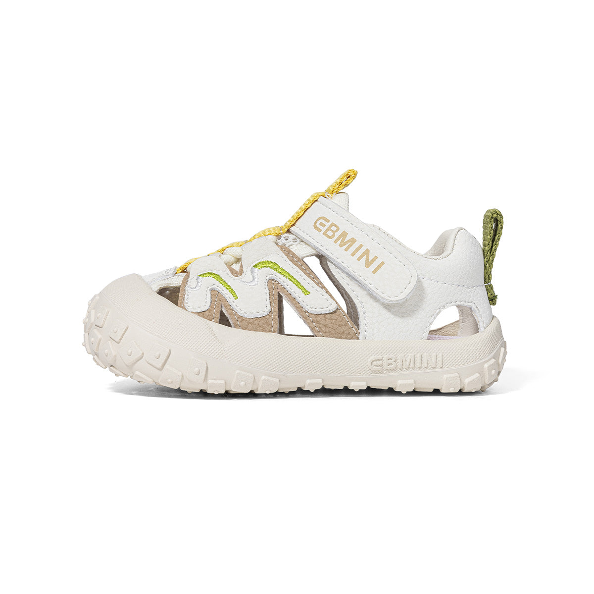 EBMINI CREST closed-toe sandals with a roomy wide toe box