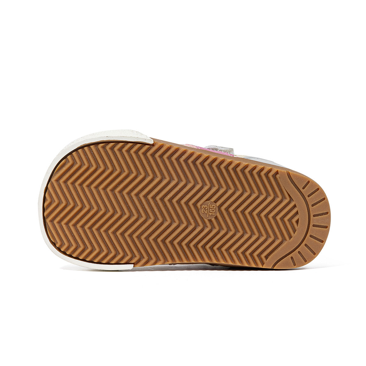 Brown rubber outsole of EBMINI DOTE toddler sneaker with herringbone tread