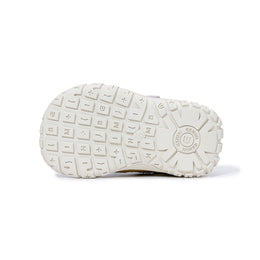 EBMINI ESCAPE bottom view of the grippy rubber outsole