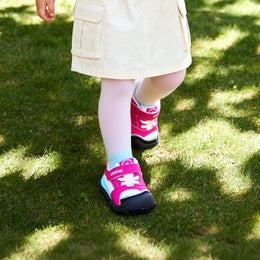 EBMINI FUSE easy-on toddler sneakers with a secure strap closure
