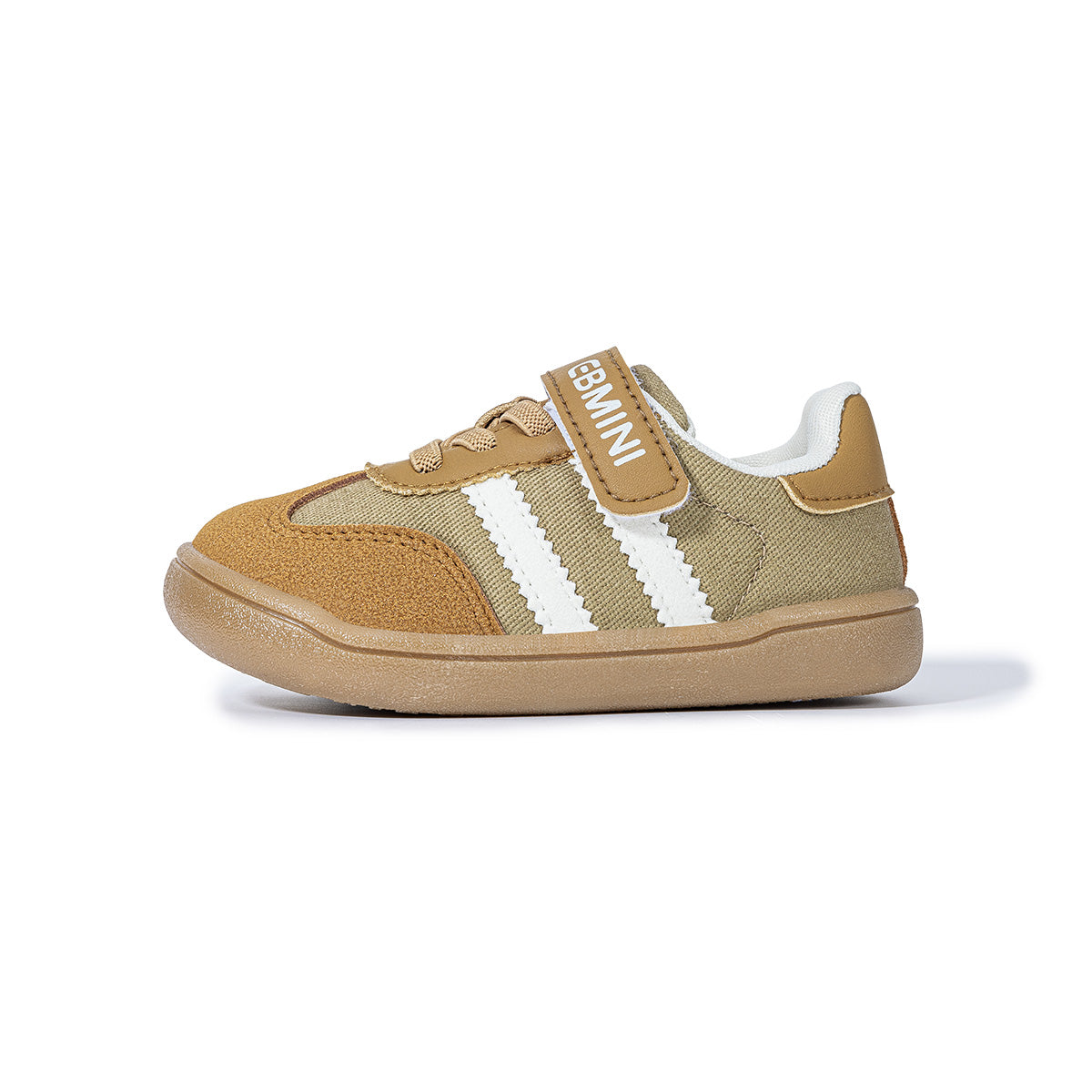 Side view of tawny EBMINI GROOVE wide-toe sneaker with gum sole