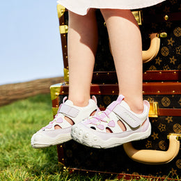 EBMINI HEART easy-on sandals with a secure hook-and-loop strap