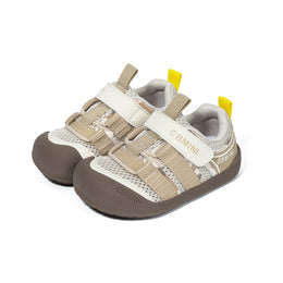 EBMINI ISLE barefoot toddler sneakers with a pastel colorblock design
