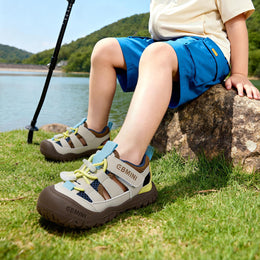 EBMINI LACE easy-on sandals with bungee laces and a secure strap