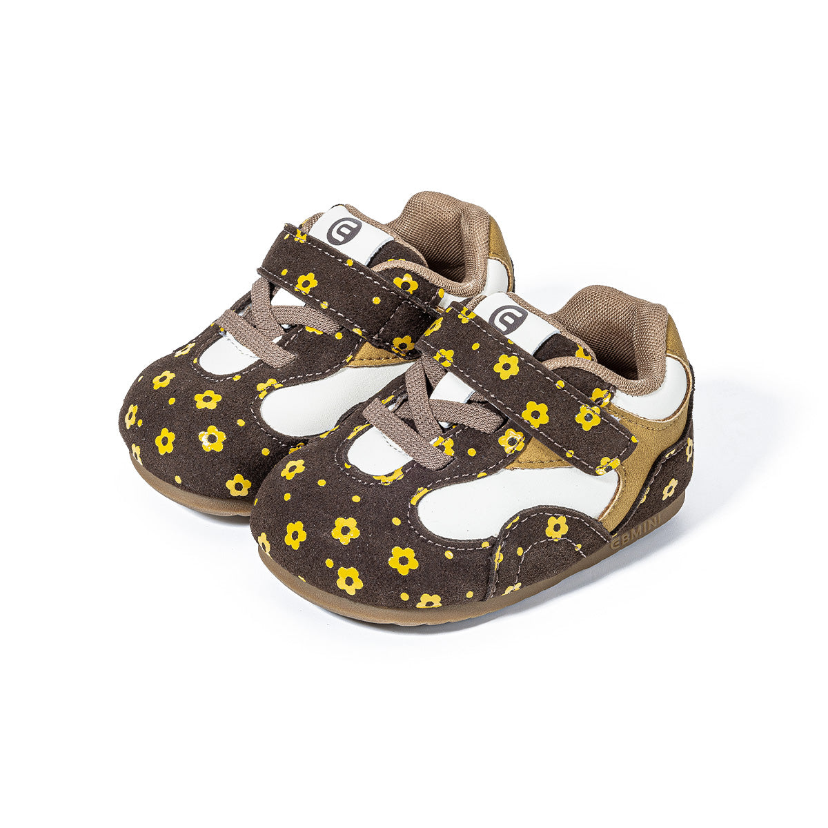 Pair of brown EBMINI MEADOW tiny floral toddler sneakers