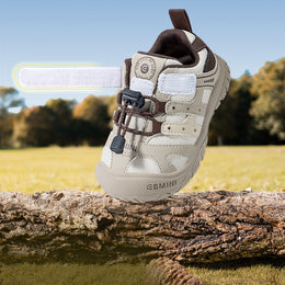 Close-up of EBMINI QUEST strap and auto-lock quick lace closure