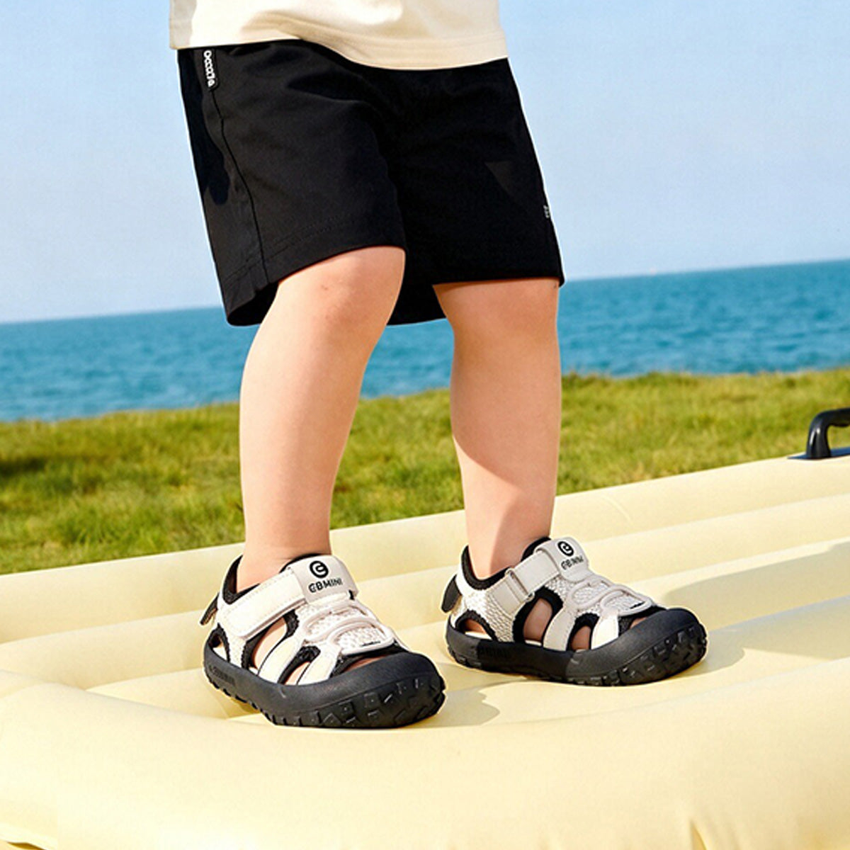 EBMINI REEF barefoot toddler sandals with a flexible zero-drop sole