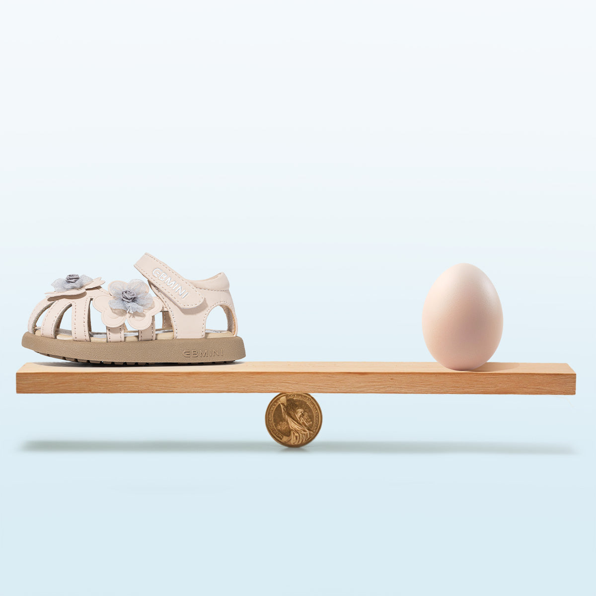 EBMINI ROSE fisherman toddler sandals shown in motion