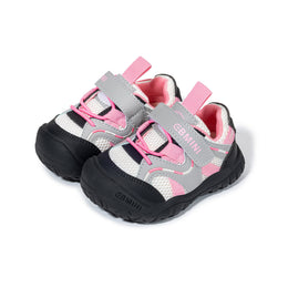EBMINI ROVE closed-toe toddler sandals for playground and outdoor wear