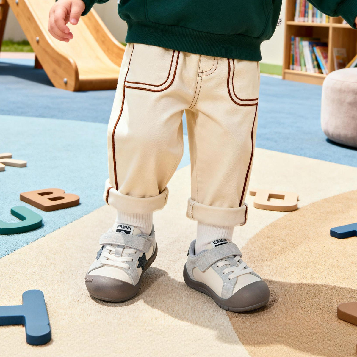 EBMINI SPARK soft rubber outsole detail
