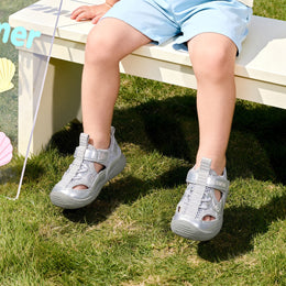 EBMINI STAR easy-on sandals with a secure hook-and-loop strap
