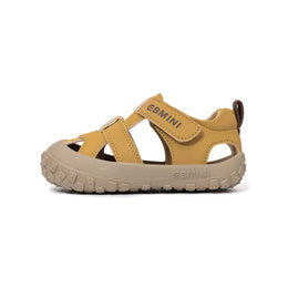 Beige EBMINI STRIDE closed-toe toddler sandals