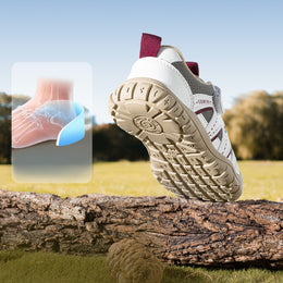 Close-up of EBMINI SUMMIT reinforced toe and breathable upper