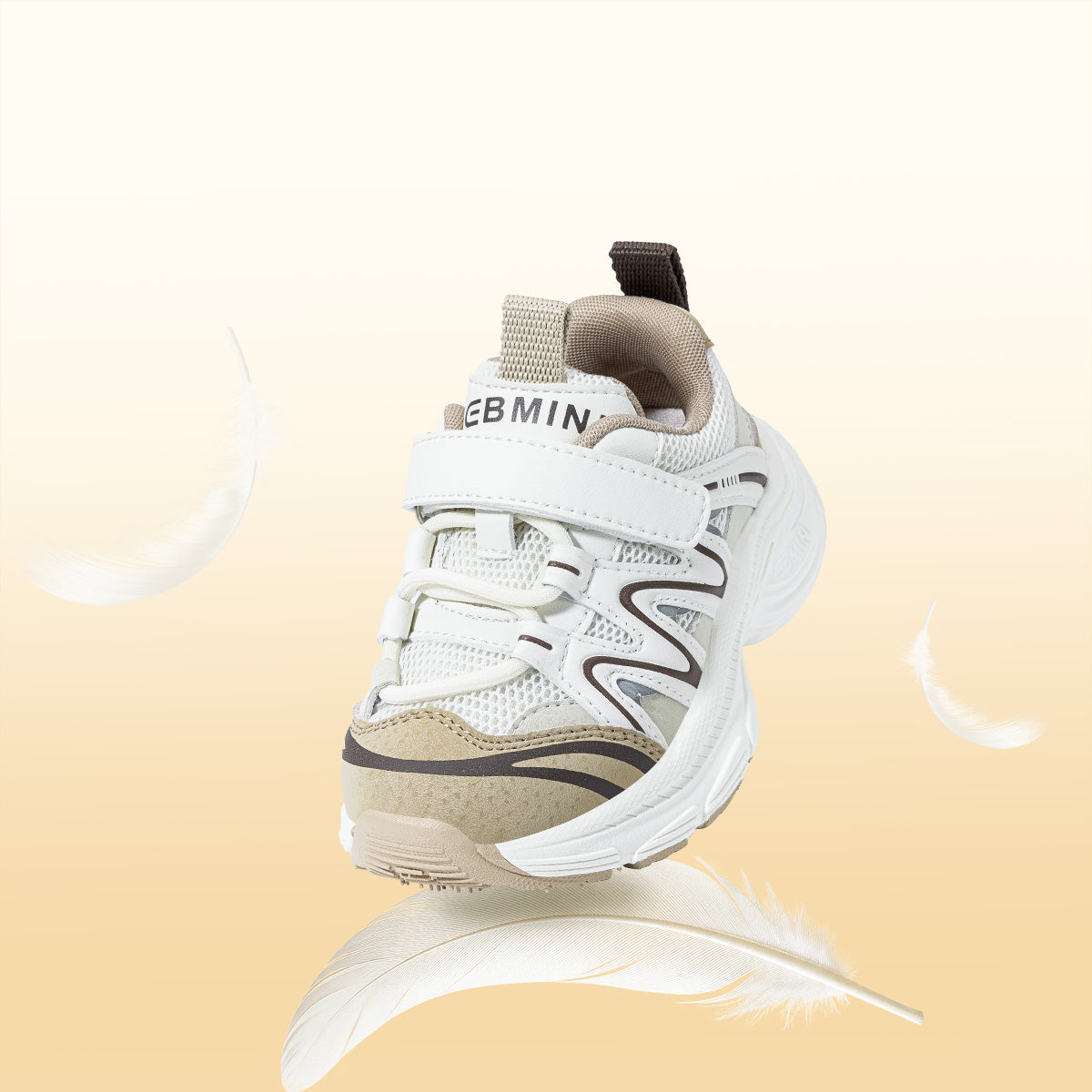 EBMINI TRAX mesh panel and layered upper detail