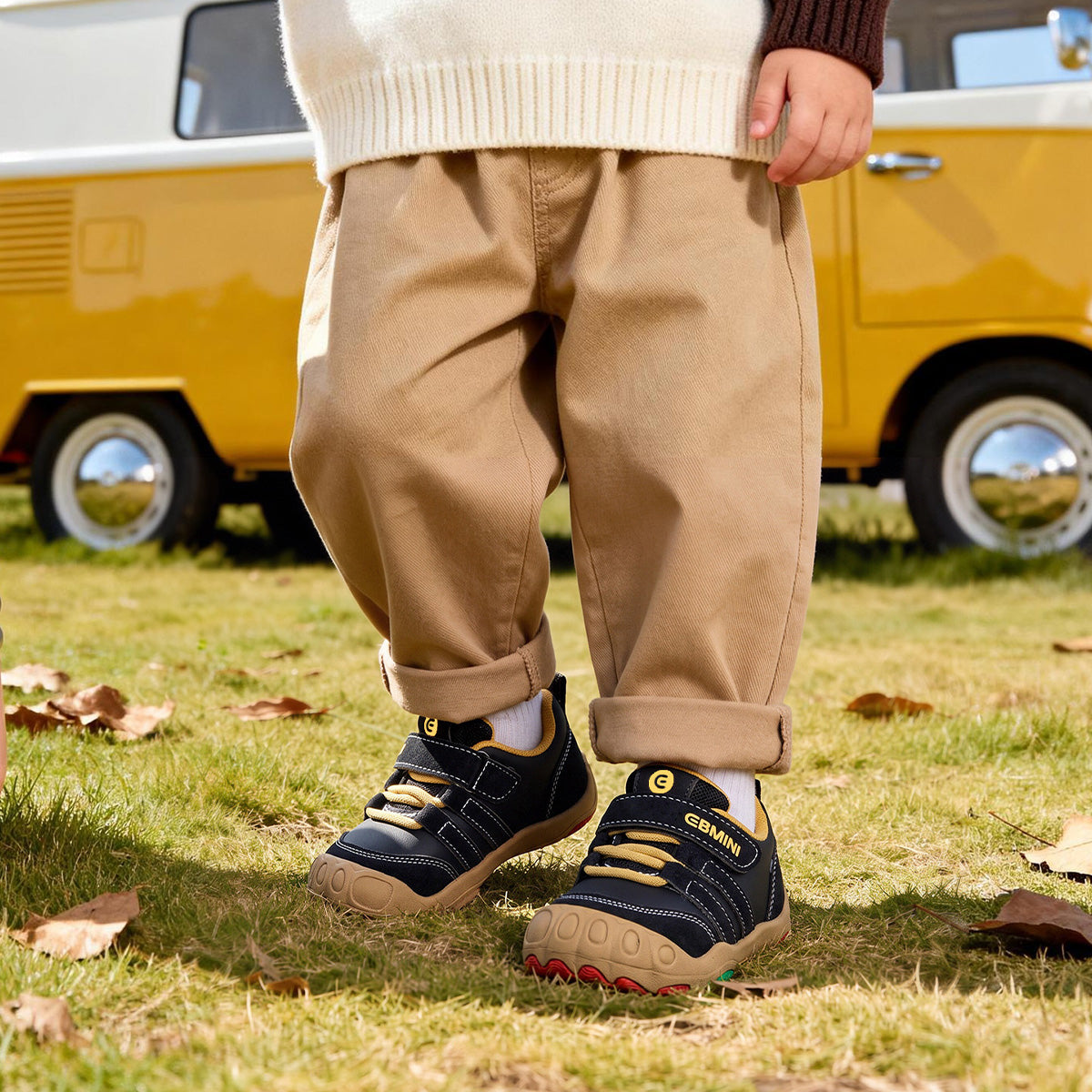 EBMINI TREAD dual hook-and-loop strap closure detail