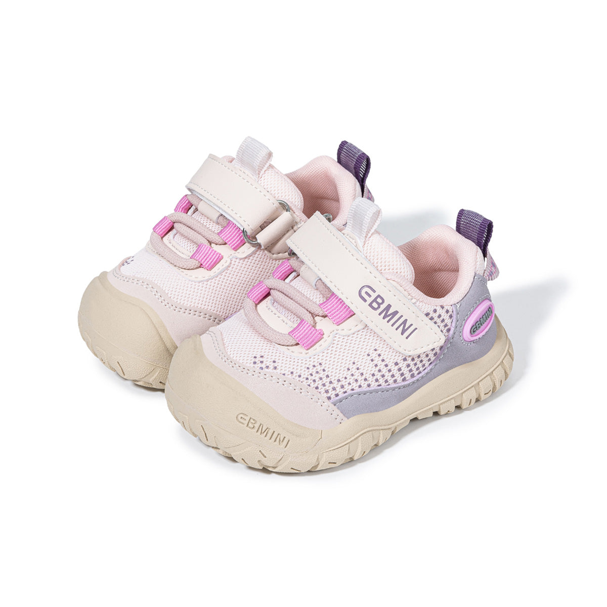 EBMINI TREAD toddler sneaker sole shown in a bent product demonstration