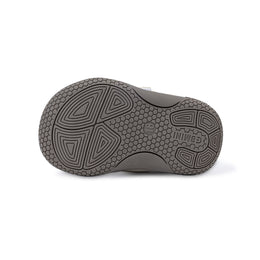 EBMINI VARSITY toddler sneaker wide toe box shape detail