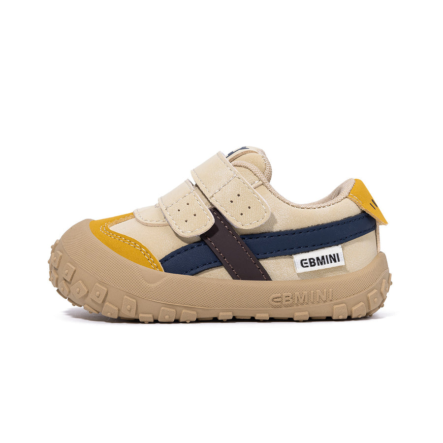 EBMINI VAULT toddler sneakers with a wide toe box shown from the front