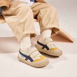 EBMINI VAULT retro toddler sneakers with an adjustable hook-and-loop closure