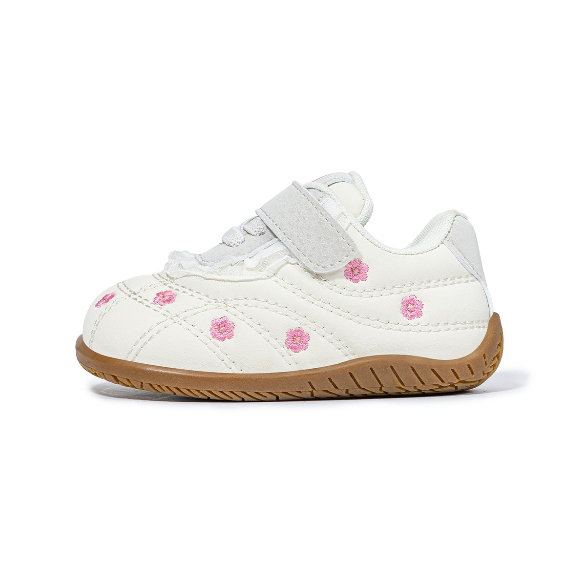 EBMINI VEIL wide-fit toddler sneakers with a wide toe box shown from the front