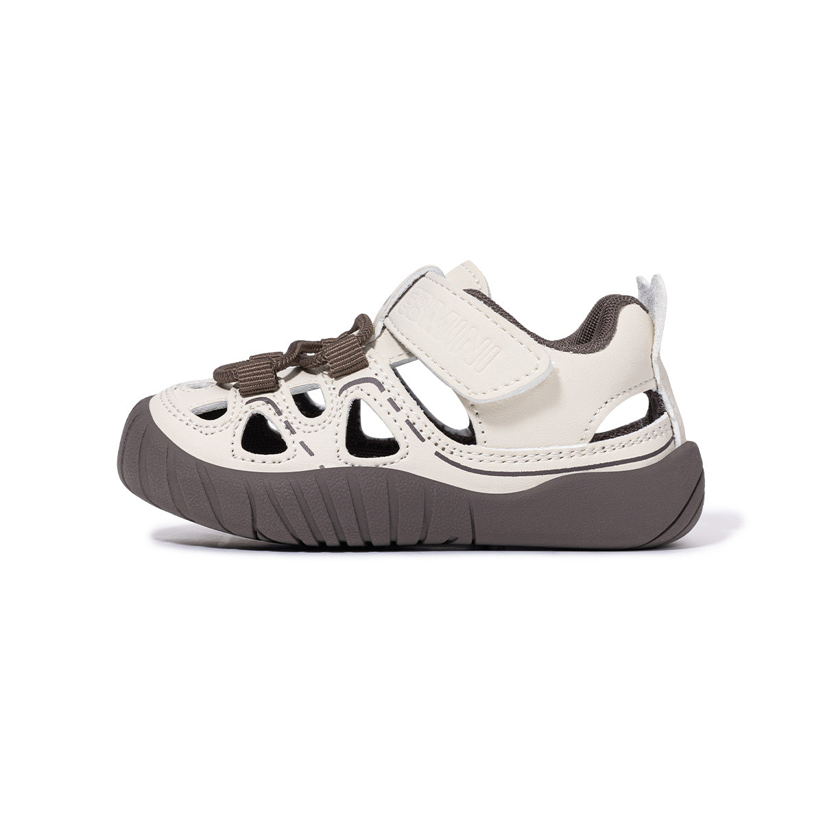 EBMINI ZEST closed-toe toddler sandals with a wide toe box